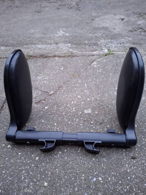 Volkswagen Touran fejt�masz