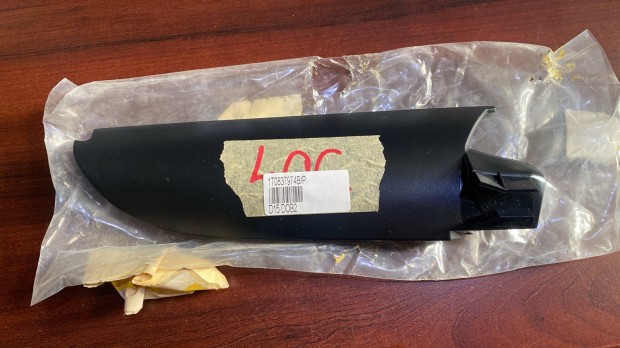 Volkswagen Touran jobb oldali visszapillant� burkolat 1T0837974B elad�