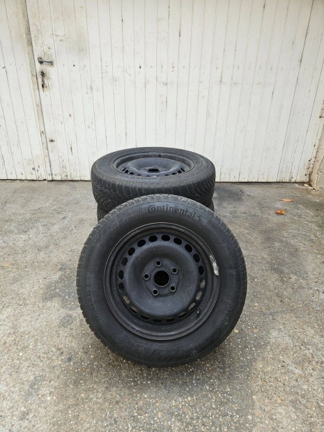 Volkswagen Touran kerkszett Continental Wintercontact tli gumival s