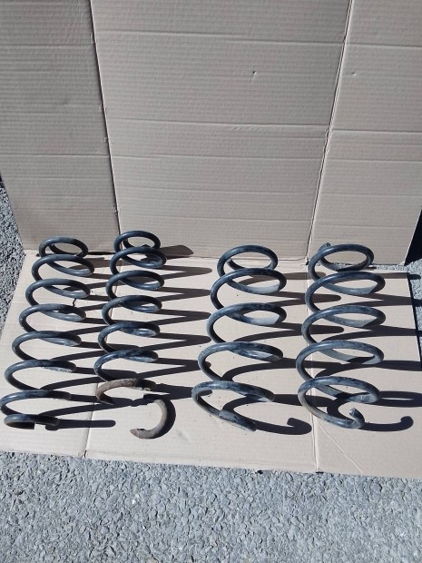 Volkswagen Touran rug� egyben elad�