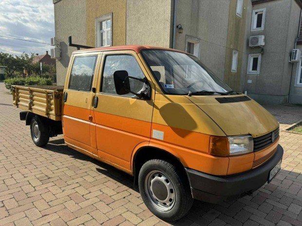 Volkswagen Transporter 1.9 70E 1H2 0 Friss msz...