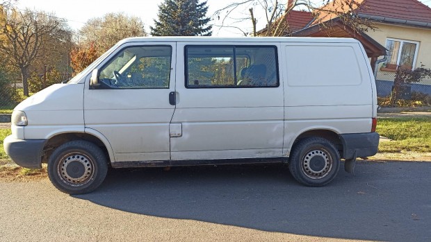 Volkswagen Transporter 2.5 TDI Mixto