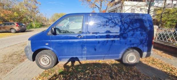 Volkswagen Transporter 2.5 TD elad