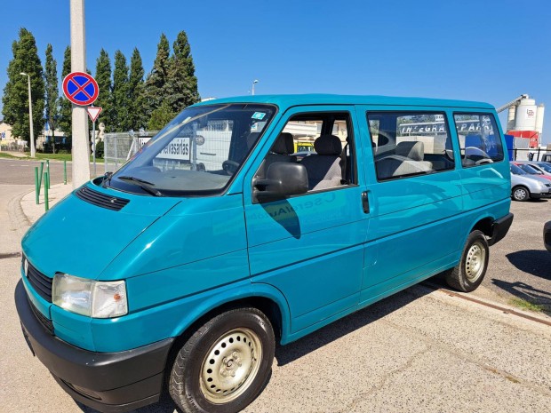 Volkswagen Transporter Caravelle 1.9 (8 szemly...