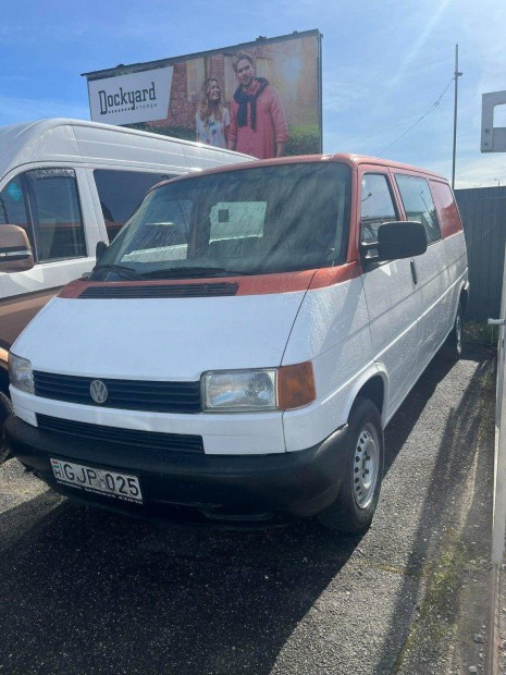 Volkswagen Transporter Caravelle 2.4 7DK 2F2 LO...