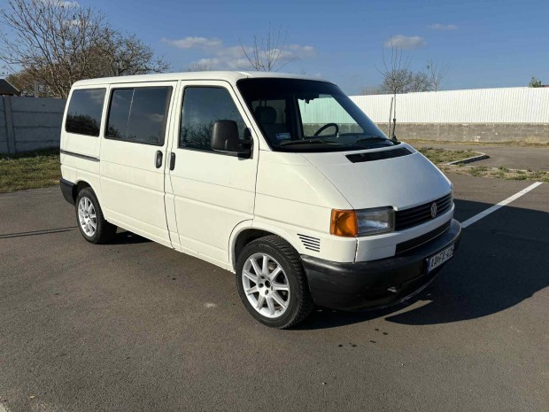 Volkswagen Transporter T4 1.9 7DB 1H2 9 Friss M...