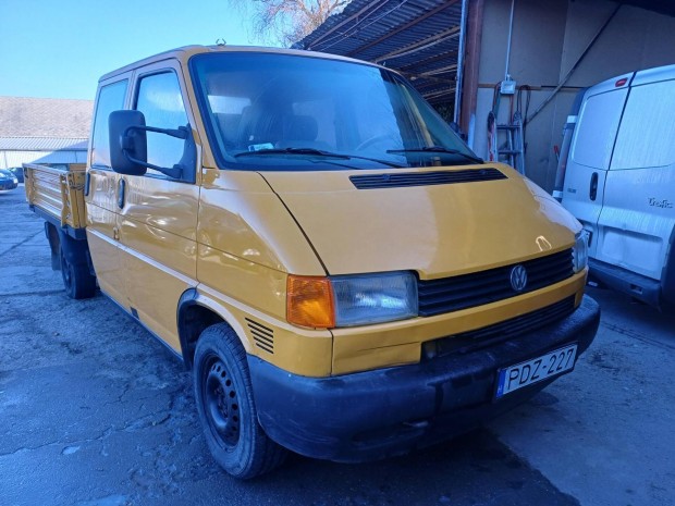 Volkswagen Transporter T4 2.4 7DM 1F2 F Friss m...