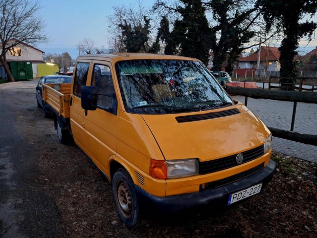 Volkswagen Transporter T4 2.4 7DM 1F2 F Friss m...