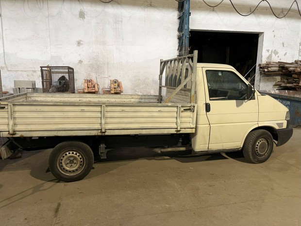 Volkswagen Transporter T4 2.5TDI eladó