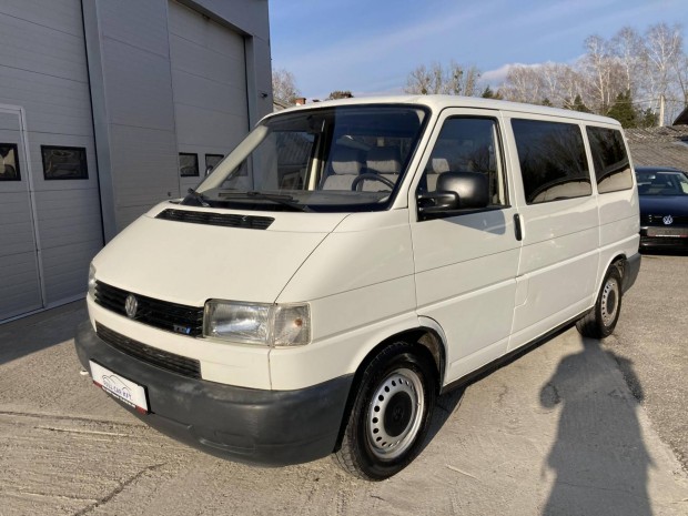 Volkswagen Transporter T4 2.5 7DB 1T2 9 Szemly...