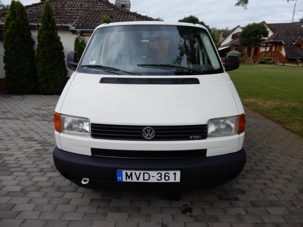 Volkswagen Transporter T4 2.5 7DJ 1T2 Klimás