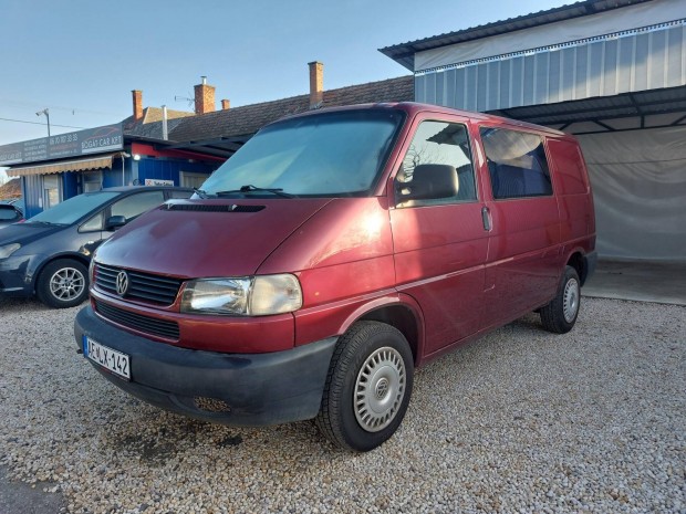 Volkswagen Transporter T4 2.5 Trans Van 5 szemé...