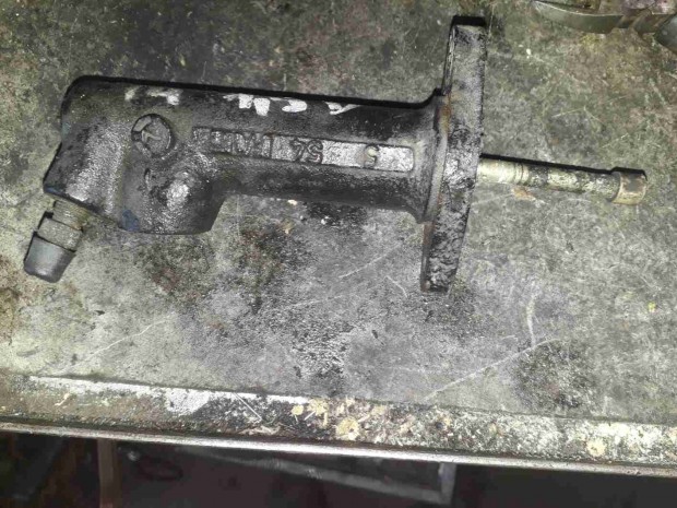Volkswagen Transporter T4 91-03 Alsó Kuplung Munkahenger