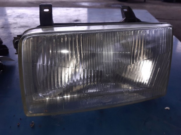 Volkswagen Transporter T4 91-03 Bal Első Lámpa + Elektromos Magasság