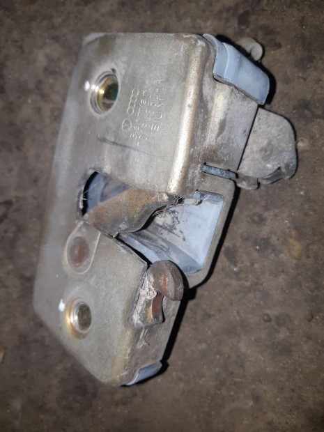 Volkswagen Transporter T4 91-03 Jobb Tol�ajt� Z�rszerkezet