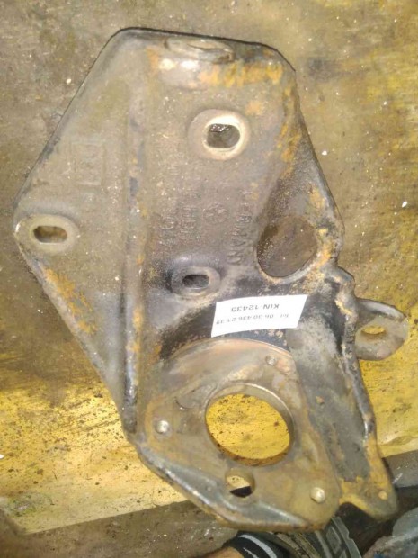 Volkswagen Transporter T4 91-96 Adagol� Tart� Bak