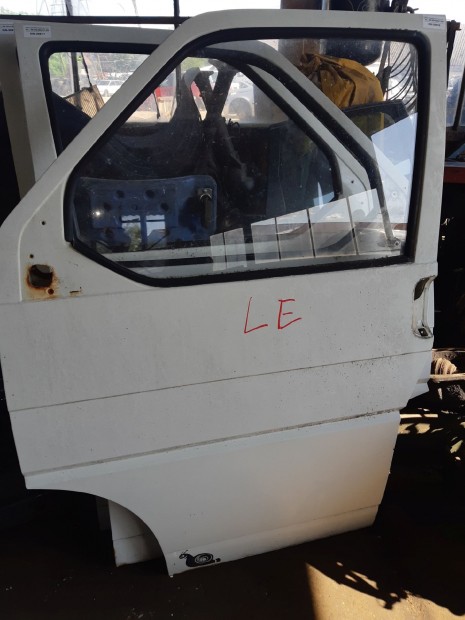 Volkswagen Transporter T4 91-96 Bal Els� Ajt�