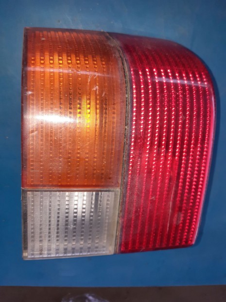 Volkswagen Transporter T4 91-96 Bal Hátsó Lámpabúra