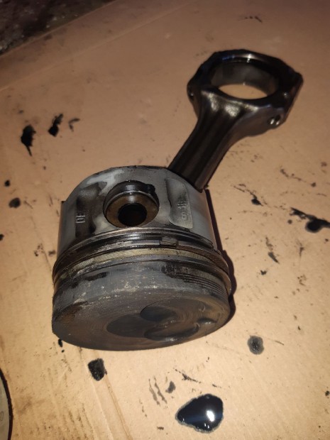 Volkswagen Transporter T4 91-96 Dugatty� + Hajt�kar