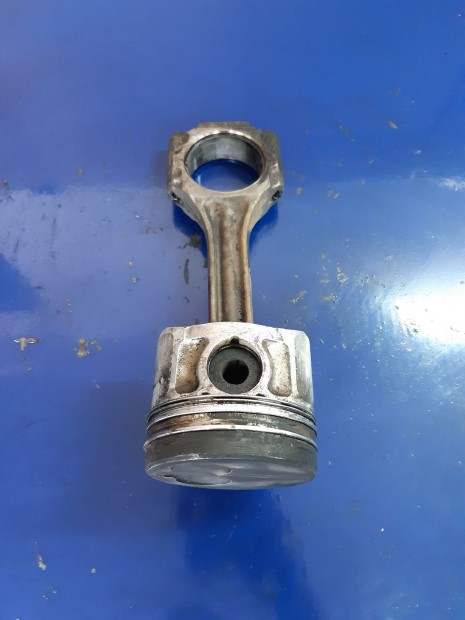 Volkswagen Transporter T4 91-96 Dugatty� + Hajt�kar