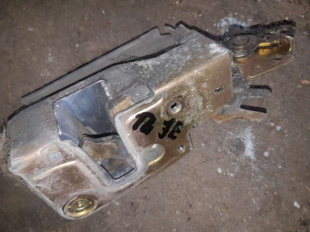 Volkswagen Transporter T4 91-96 Jobb Els� Ajt� Z�rszerkezet