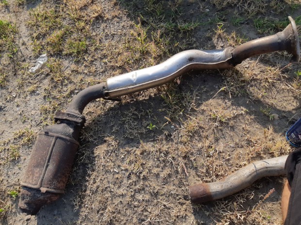 Volkswagen Transporter T4 96-03 Kipufog� K�ny�k