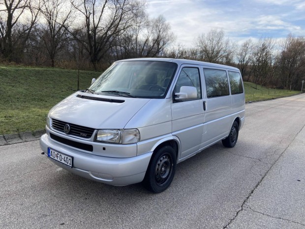 Volkswagen Transporter T4 Caravelle 2.5 Comfort...
