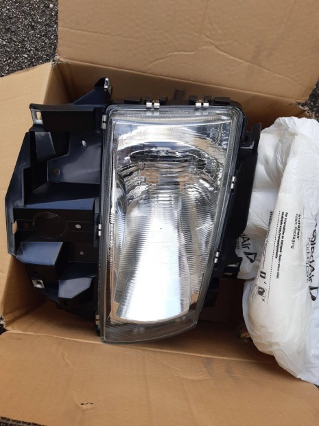 Volkswagen Transporter T4 jobb f�nysz�r�