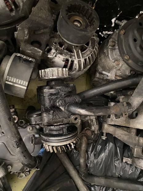 Volkswagen Transporter T5 1.9-2.5 pdtdi