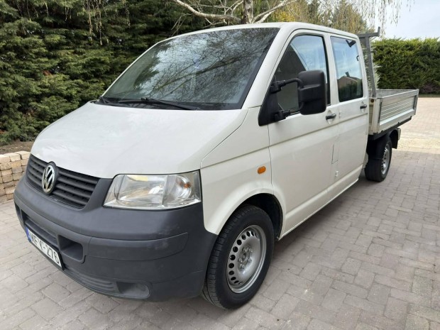 Volkswagen Transporter T5 1.9 TDI California Tr...