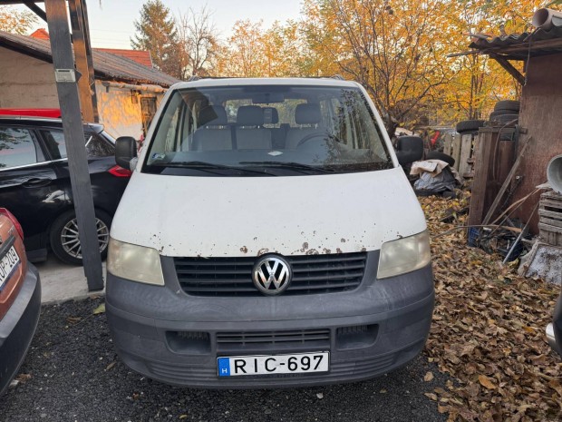 Volkswagen Transporter T5 1.9 TDI Caravelle Com...
