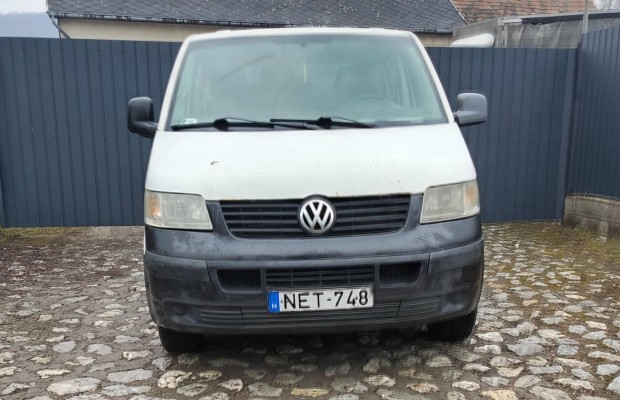 Volkswagen Transporter T5 1.9 TDI Folyamatosan...