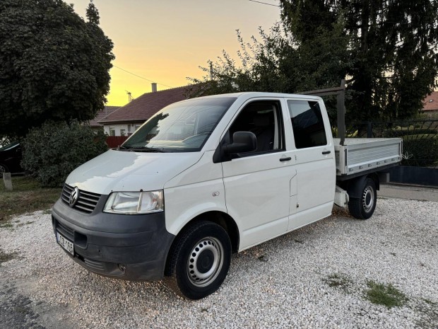 Volkswagen Transporter T5 1.9 TDI Friss mszakival