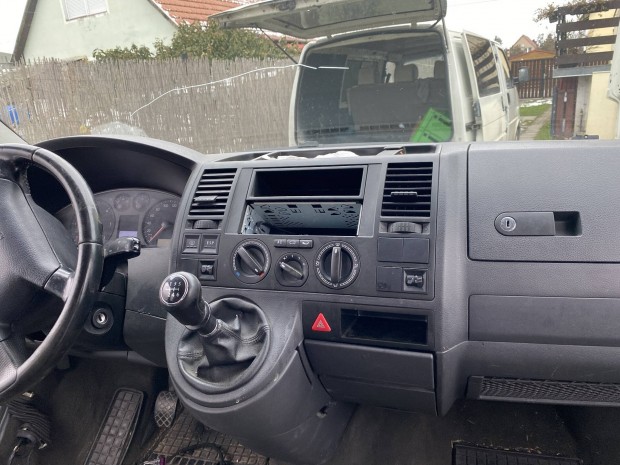 Volkswagen Transporter T5 2.5 Axd Bontdik