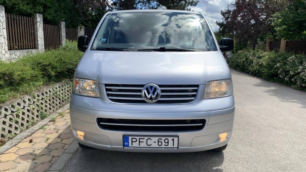 Volkswagen Transporter T5 2.5 TDI Caravelle Com...