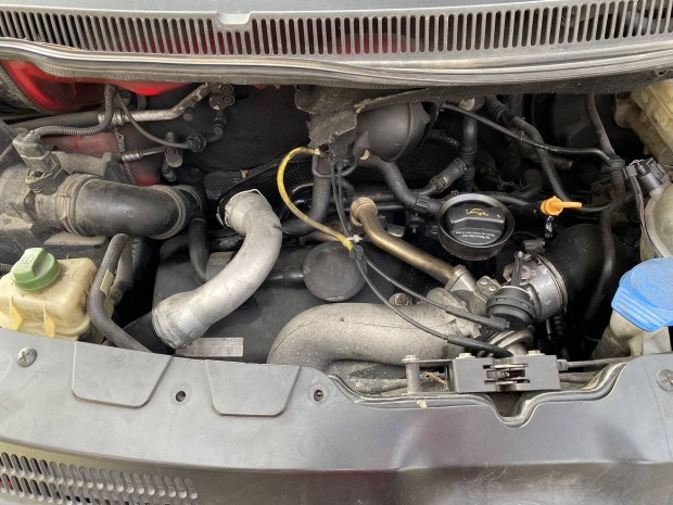 Volkswagen Transporter T5 2.5 pdtdi Axd motor