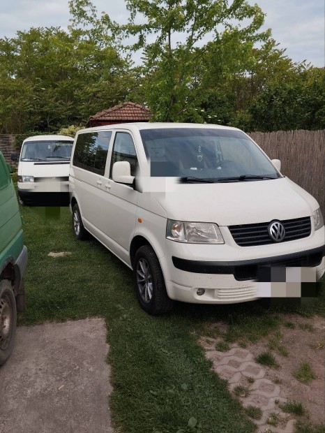 Volkswagen Transporter T5 2.5 pdtdi BPC komplett indthat motor