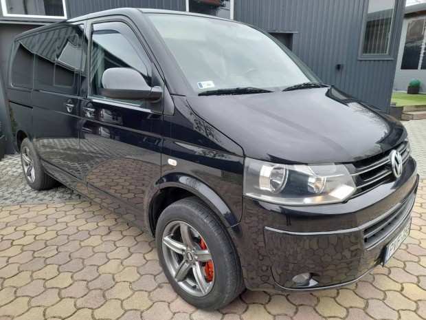 Volkswagen Transporter T5 Caravelle 2.0 CR TDI...