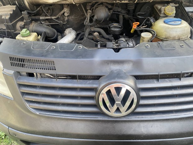Volkswagen Transporter T5  Axd