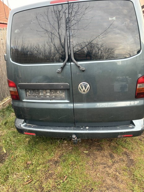 Volkswagen Transporter T5 karosszria elemek