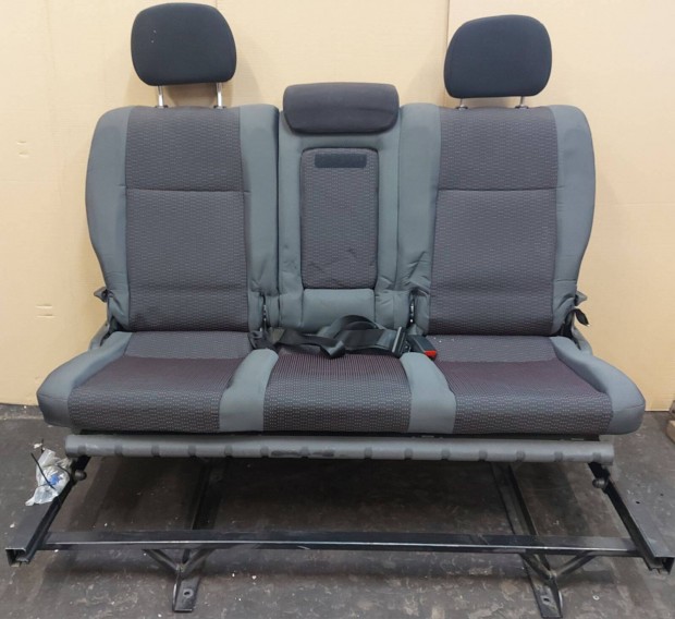 Volkswagen Transporter T5 k�z�ps� �l�ssor