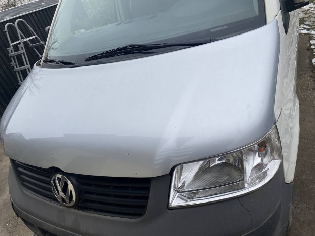 Volkswagen Transporter T5 motorhztet