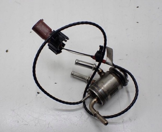 Volkswagen Transporter T6 2.0 TDI adblue befecskendez 7LA131113B