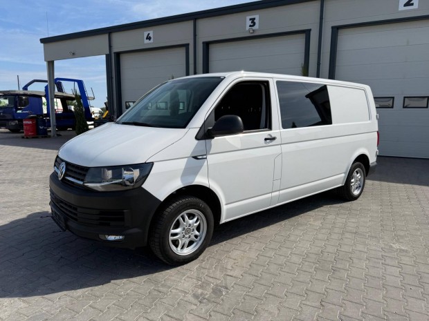 Volkswagen Transporter T6 2.0 TDi Mixto BMT Car...