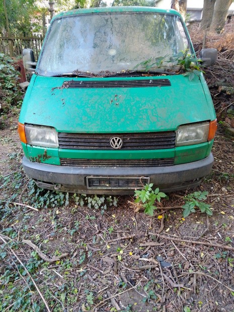 Volkswagen Transporter T 4, bontsra elad