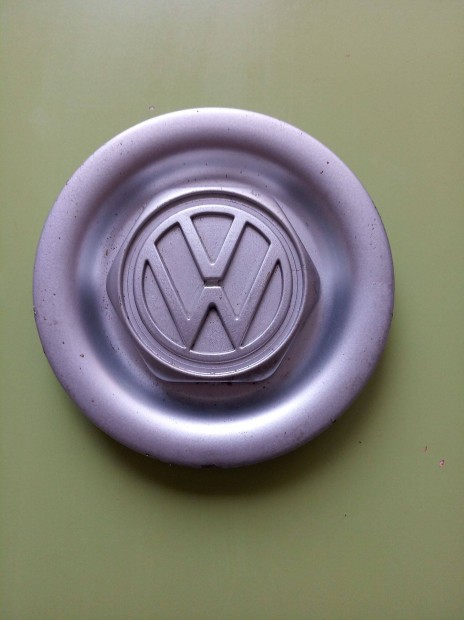 Volkswagen VW 6N0601149F gyri alufelni felni kupak
