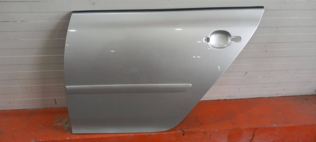Volkswagen VW Golf 5 Golf V MK5 03- Bal oldali hátsó ajtó lemez 1039