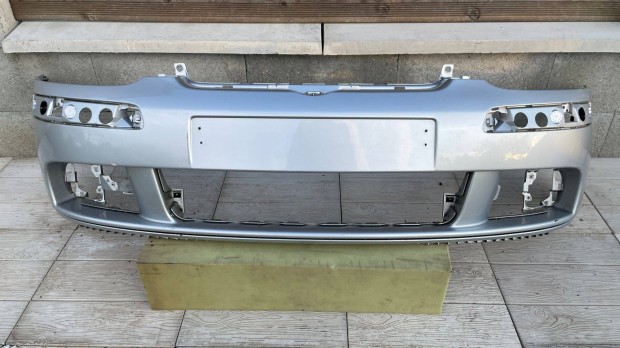 Volkswagen VW Golf 5 V első lökhárító 1K0807221