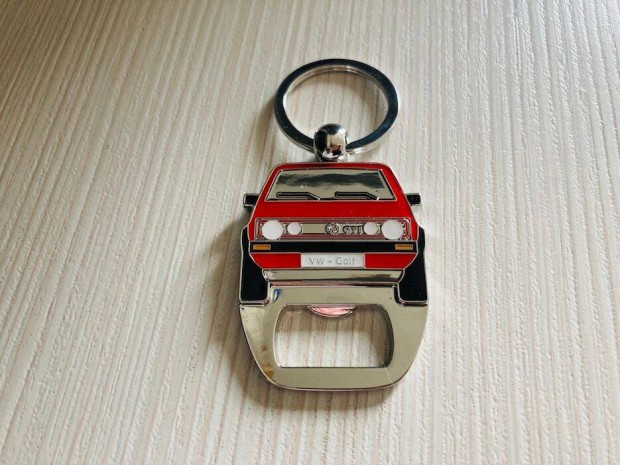 Volkswagen VW Golf GTI sörnyitó, króm kulcstartó