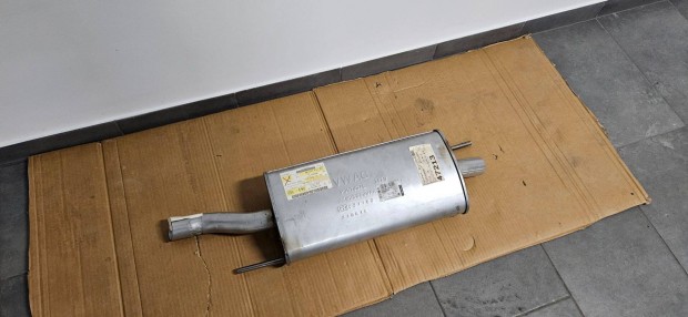 Volkswagen VW Golf IV Bora h�ts� gy�ri �j kipufog� dob Jzw253609 AR